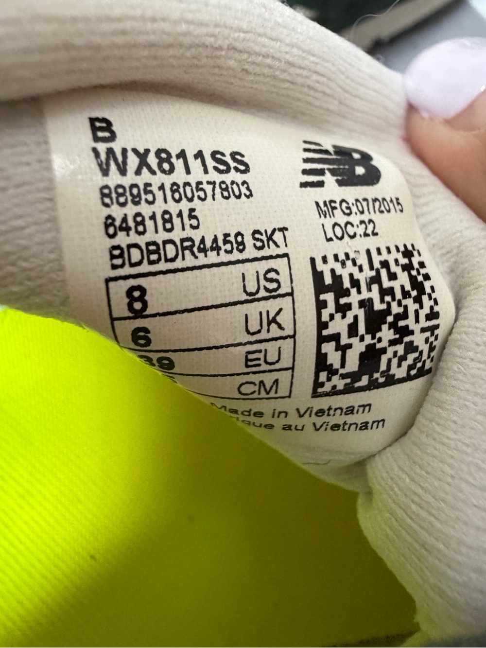 Women’s New Balance Running Shoes - Picture 4 of 4